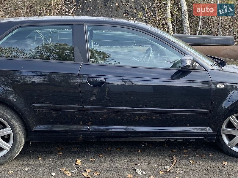 Хэтчбек Audi A3 2004 в Днепре