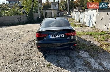 Седан Audi A3 2015 в Днепре