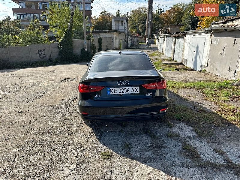 Седан Audi A3 2015 в Днепре