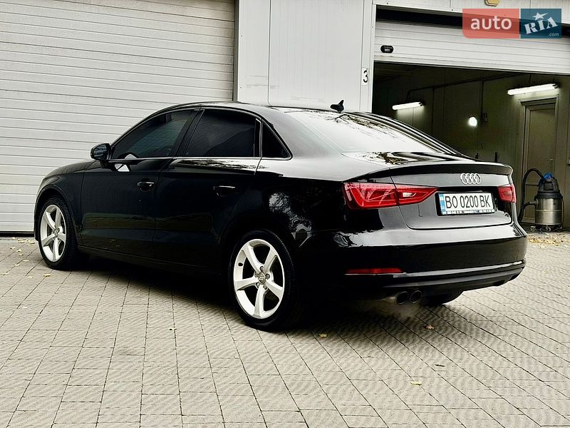 Седан Audi A3 2014 в Тернополі