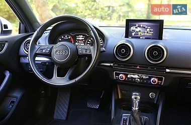 Седан Audi A3 2019 в Житомирі