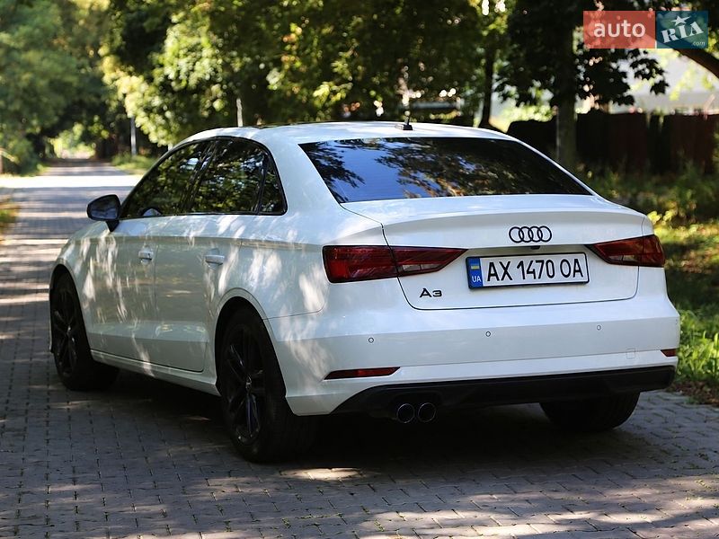 Седан Audi A3 2019 в Житомирі