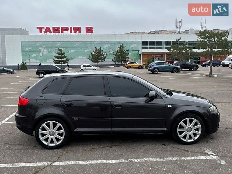 Хэтчбек Audi A3 2004 в Николаеве