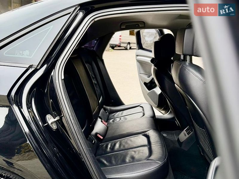 Седан Audi A3 2014 в Тернополі