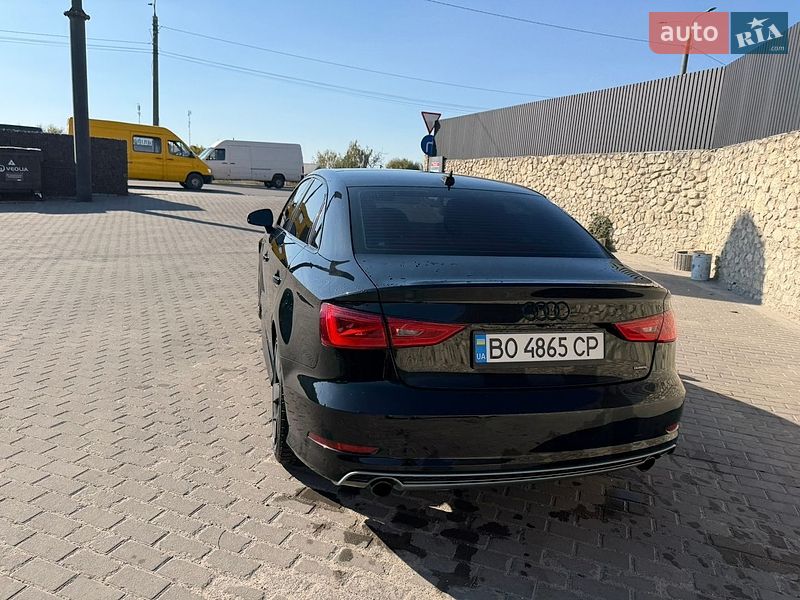 Седан Audi A3 2015 в Тернополі