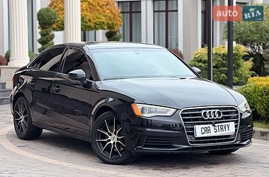 Седан Audi A3 2015 в Стрые