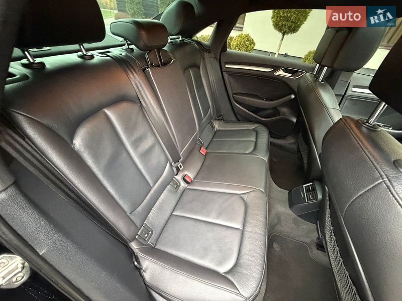 Седан Audi A3 2015 в Стрые