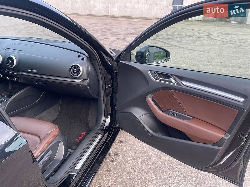 Седан Audi A3 2020 в Киеве