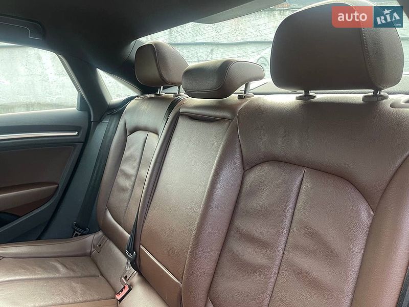 Седан Audi A3 2020 в Киеве