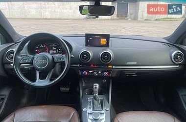 Седан Audi A3 2020 в Киеве