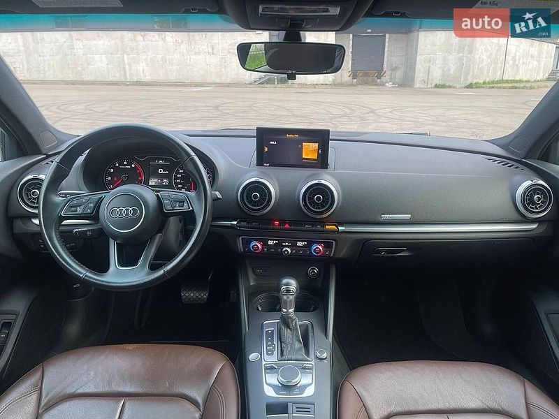 Седан Audi A3 2020 в Киеве