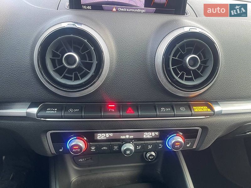 Седан Audi A3 2020 в Киеве