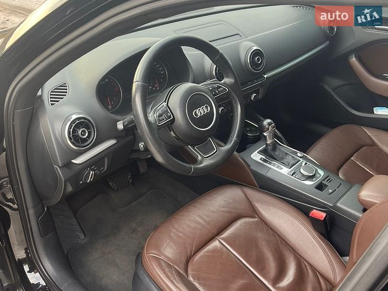 Седан Audi A3 2014 в Синельниково