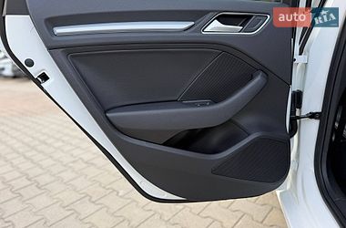 Седан Audi A3 2015 в Житомире