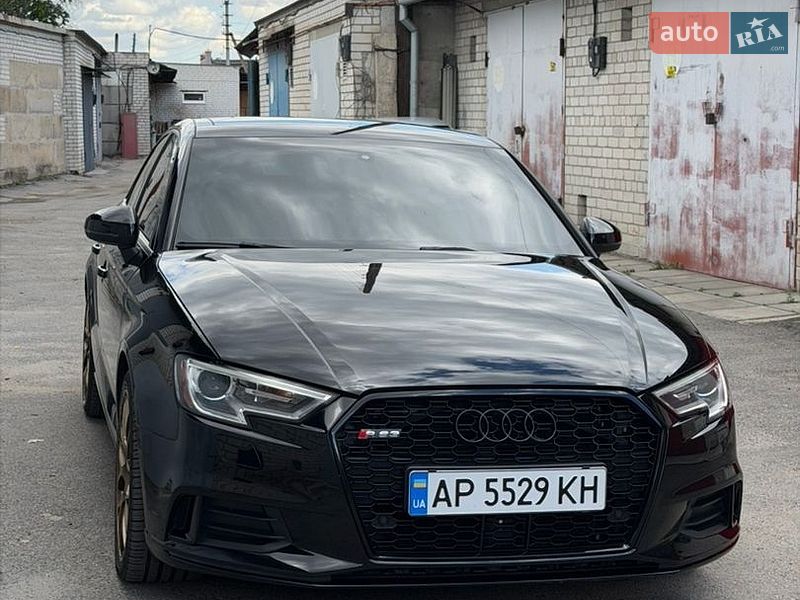 Седан Audi A3 2017 в Запоріжжі