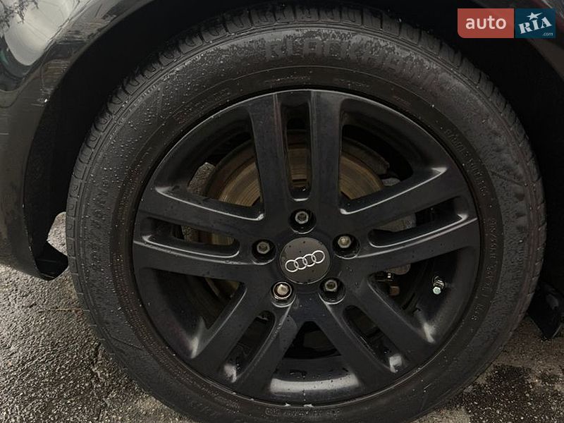 Хетчбек Audi A3 2011 в Петропавлівській Борщагівці