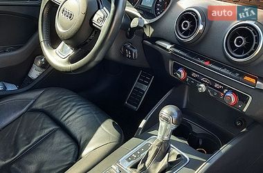 Кабриолет Audi A3 2015 в Киеве