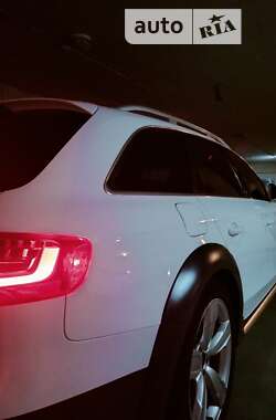 Универсал Audi A4 Allroad 2014 в Запорожье