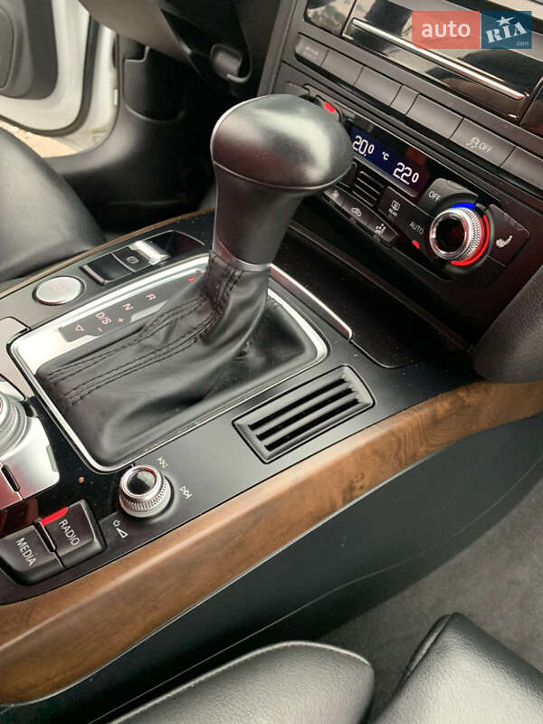 Универсал Audi A4 Allroad 2015 в Киеве