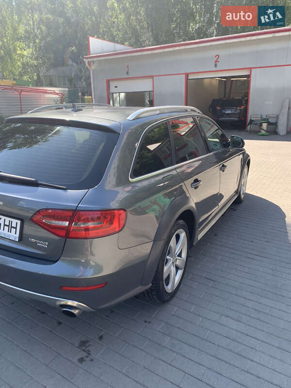 Универсал Audi A4 Allroad 2013 в Хмельницком