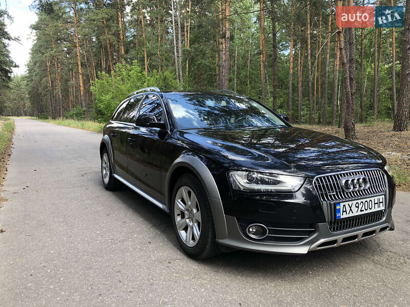 Универсал Audi A4 Allroad 2013 в 