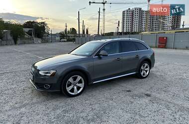 Универсал Audi A4 Allroad 2014 в 