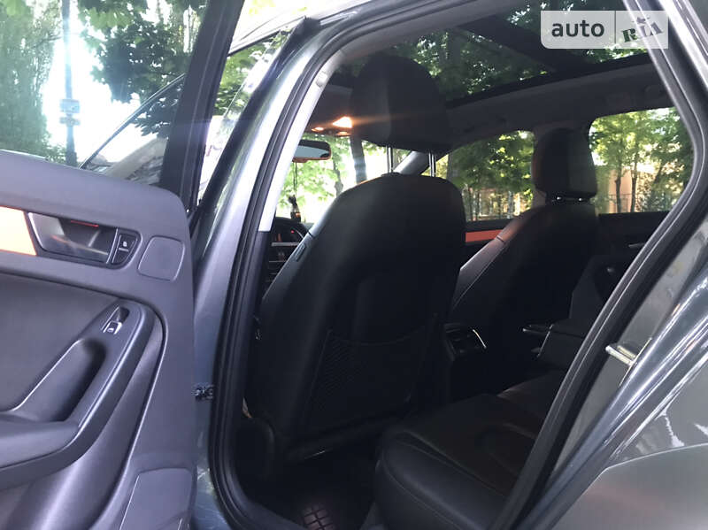 Универсал Audi A4 Allroad 2012 в Киеве