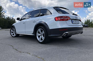 Универсал Audi A4 Allroad 2012 в 