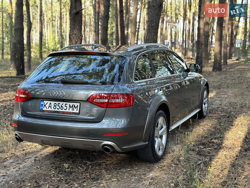 Універсал Audi A4 Allroad 2012 в Києві