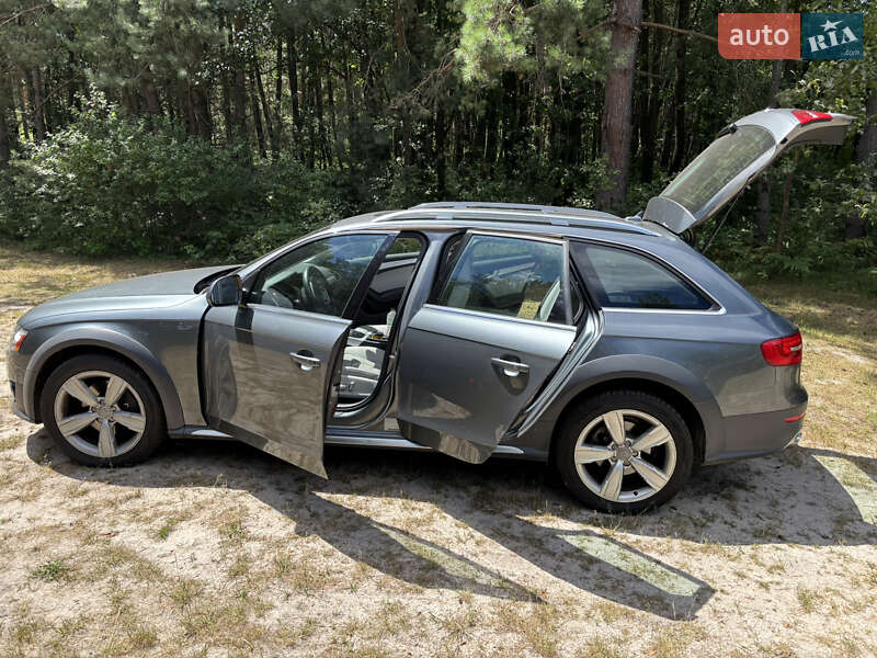 Універсал Audi A4 Allroad 2013 в Києві