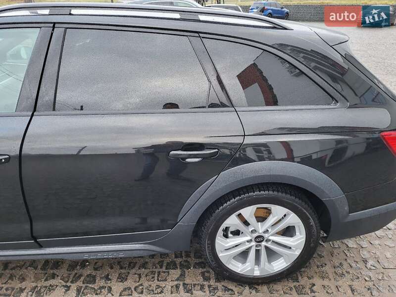 Универсал Audi A4 Allroad 2022 в Львове