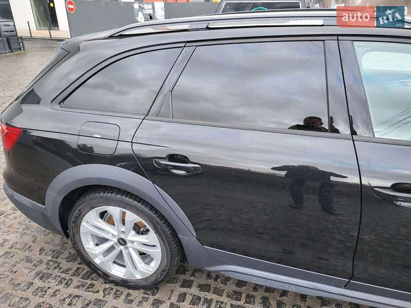 Универсал Audi A4 Allroad 2022 в Львове