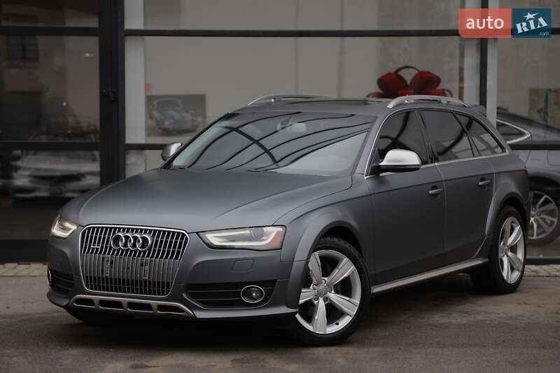 Audi A4 Allroad 2012