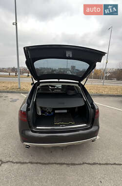 Универсал Audi A4 Allroad 2010 в 