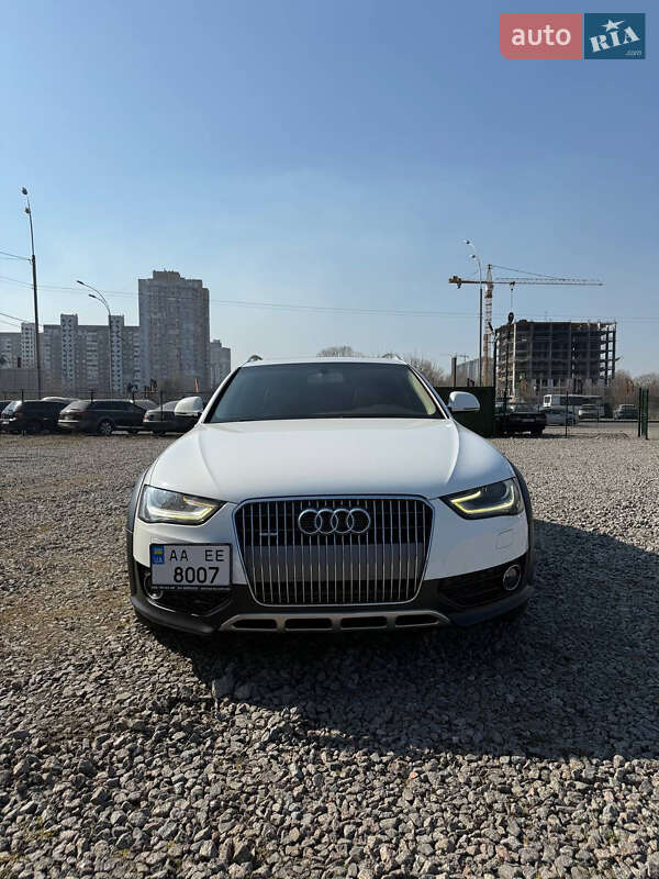 Универсал Audi A4 Allroad 2012 в Киеве