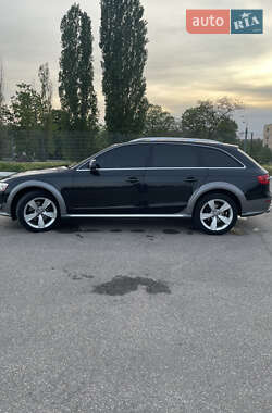 Универсал Audi A4 Allroad 2012 в 