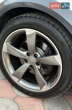 Универсал Audi A4 Allroad 2011 в 