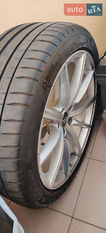 Універсал Audi A4 Allroad 2014 в Києві