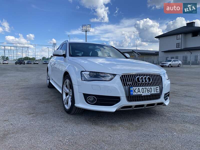 Універсал Audi A4 Allroad 2013 в Києві