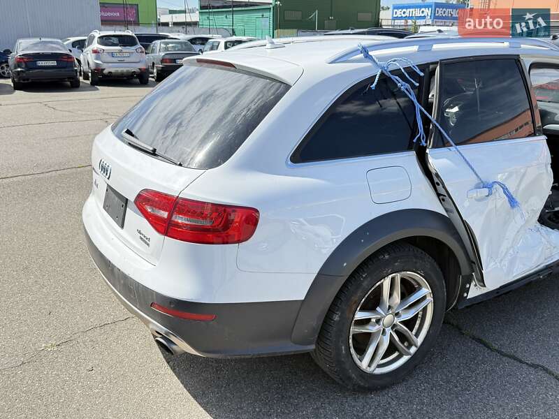 Универсал Audi A4 Allroad 2015 в Киеве