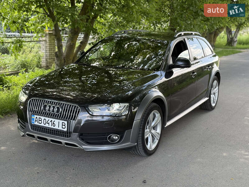 Универсал Audi A4 Allroad 2015 в 