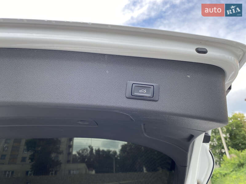 Универсал Audi A4 Allroad 2015 в Киеве