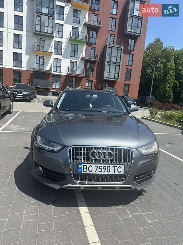 Универсал Audi A4 Allroad 2012 в Львове