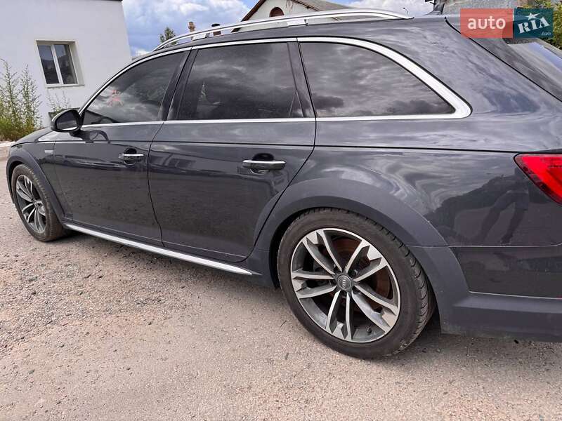 Универсал Audi A4 Allroad 2017 в Ровно