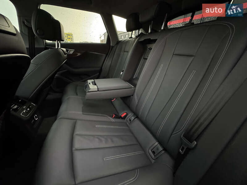Универсал Audi A4 Allroad 2020 в Луцке