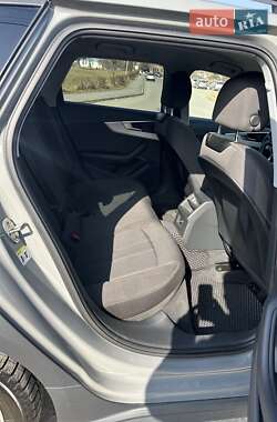 Универсал Audi A4 Allroad 2020 в 