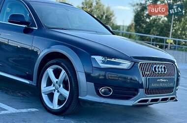Универсал Audi A4 Allroad 2013 в 