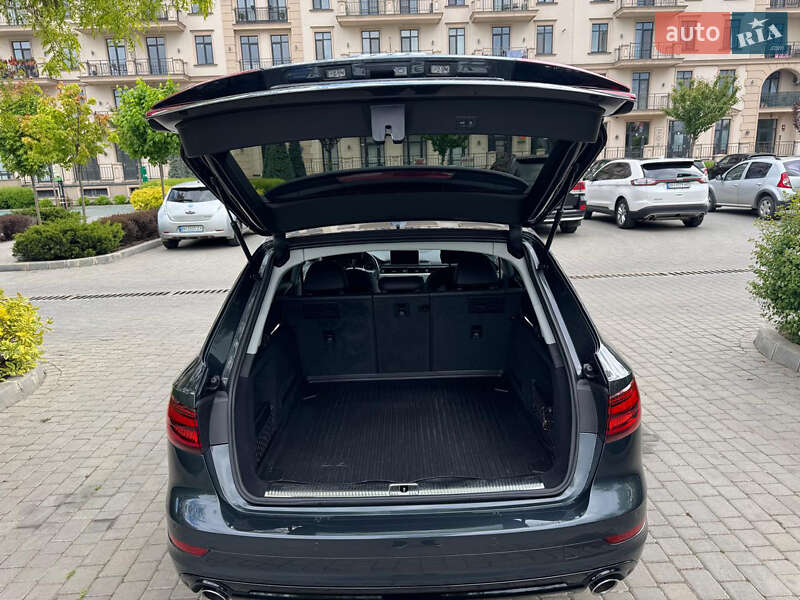 Универсал Audi A4 Allroad 2017 в Одессе