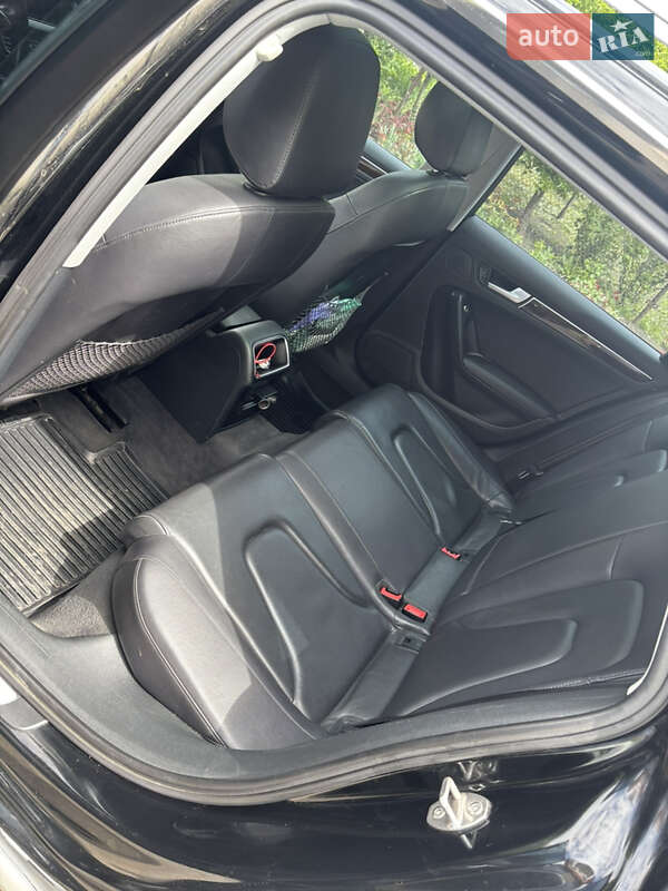 Універсал Audi A4 Allroad 2013 в Луцьку