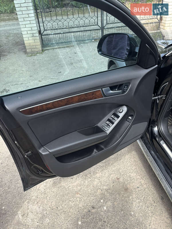 Універсал Audi A4 Allroad 2013 в Луцьку